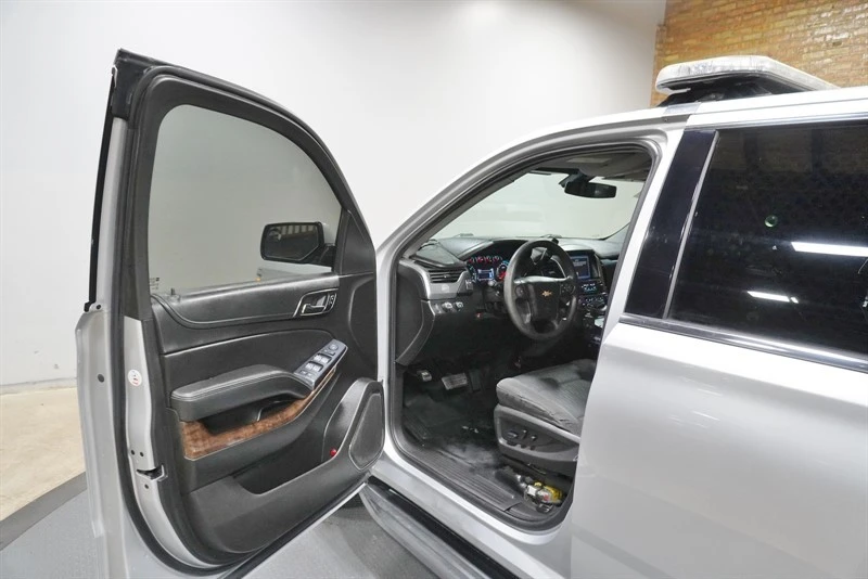 2018 Chevrolet Tahoe 4th Gen - Image 19 of 21