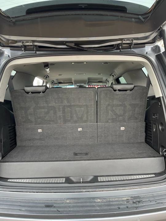 2018 Chevrolet Tahoe 4th Gen - Image 18 of 21