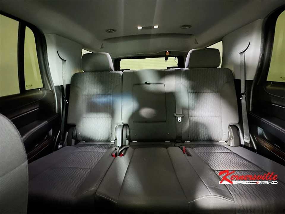 2018 Chevrolet Tahoe 4th Gen - Image 13 of 21