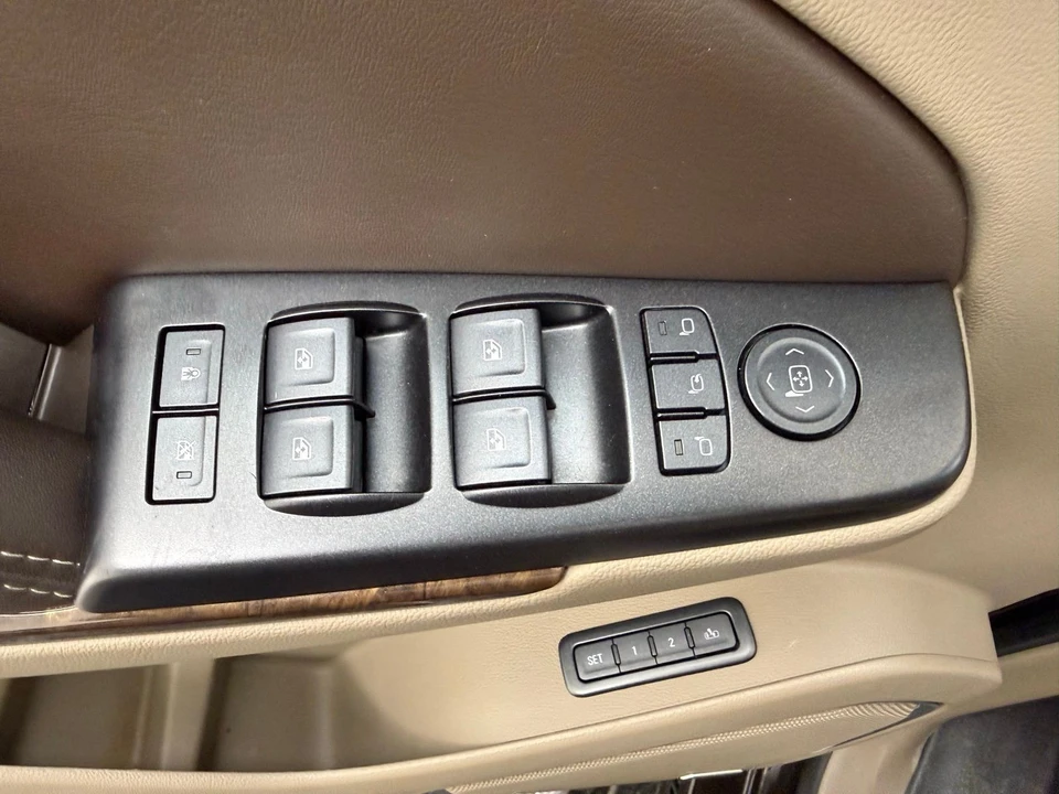 2018 Chevrolet Tahoe 4th Gen - Image 16 of 21