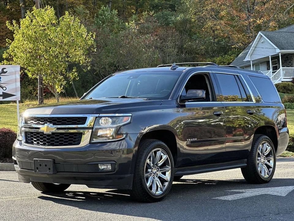 2018 Chevrolet Tahoe 4th Gen - Image 4 of 12