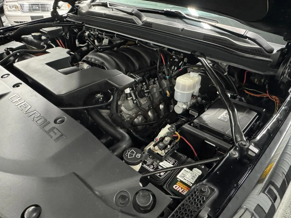 2018 Chevrolet Tahoe 4th Gen - Image 9 of 28