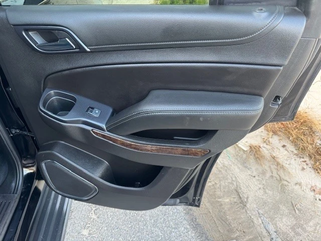 2018 Chevrolet Tahoe 4th Gen - Image 19 of 21