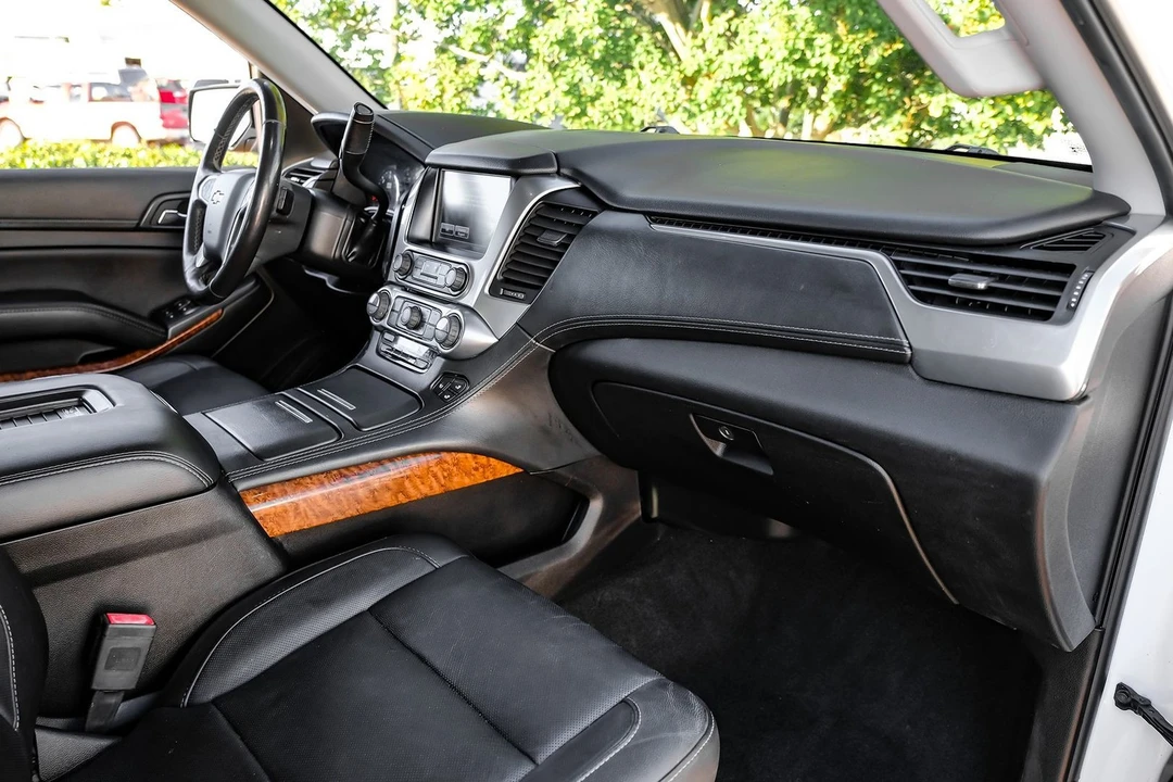 2018 Chevrolet Tahoe 4th Gen - Image 16 of 21