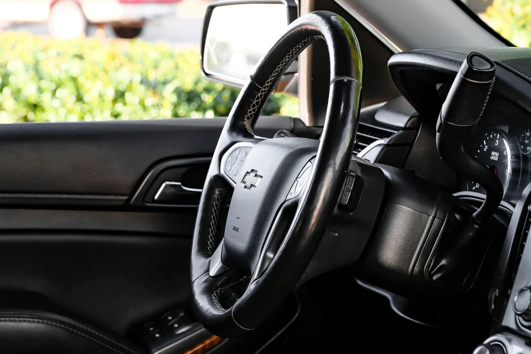 2018 Chevrolet Tahoe 4th Gen - Image 18 of 21