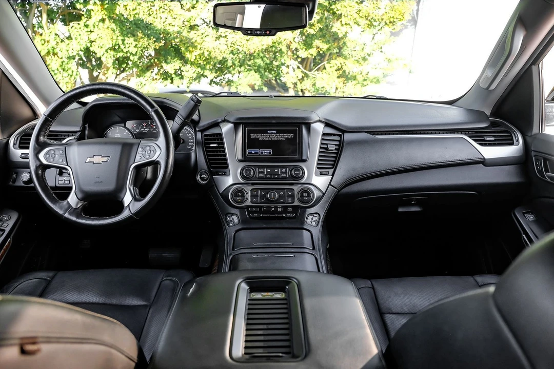 2018 Chevrolet Tahoe 4th Gen - Image 17 of 21