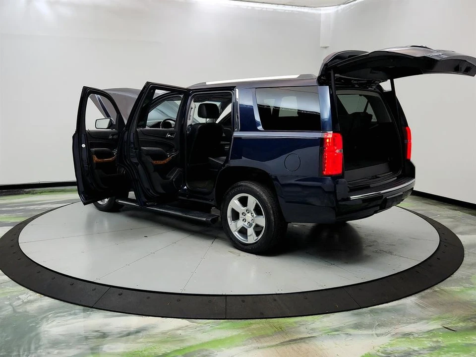2018 Chevrolet Tahoe 4th Gen - Image 12 of 21