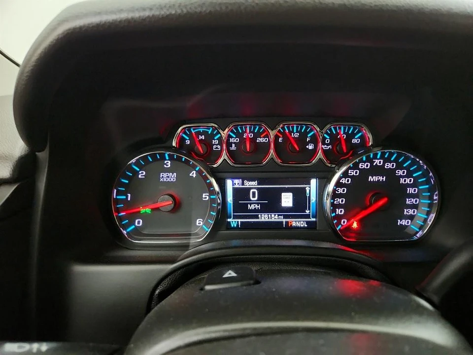 2018 Chevrolet Tahoe 4th Gen - Image 17 of 21