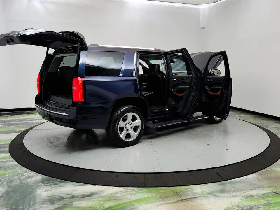 2018 Chevrolet Tahoe 4th Gen - Image 11 of 21