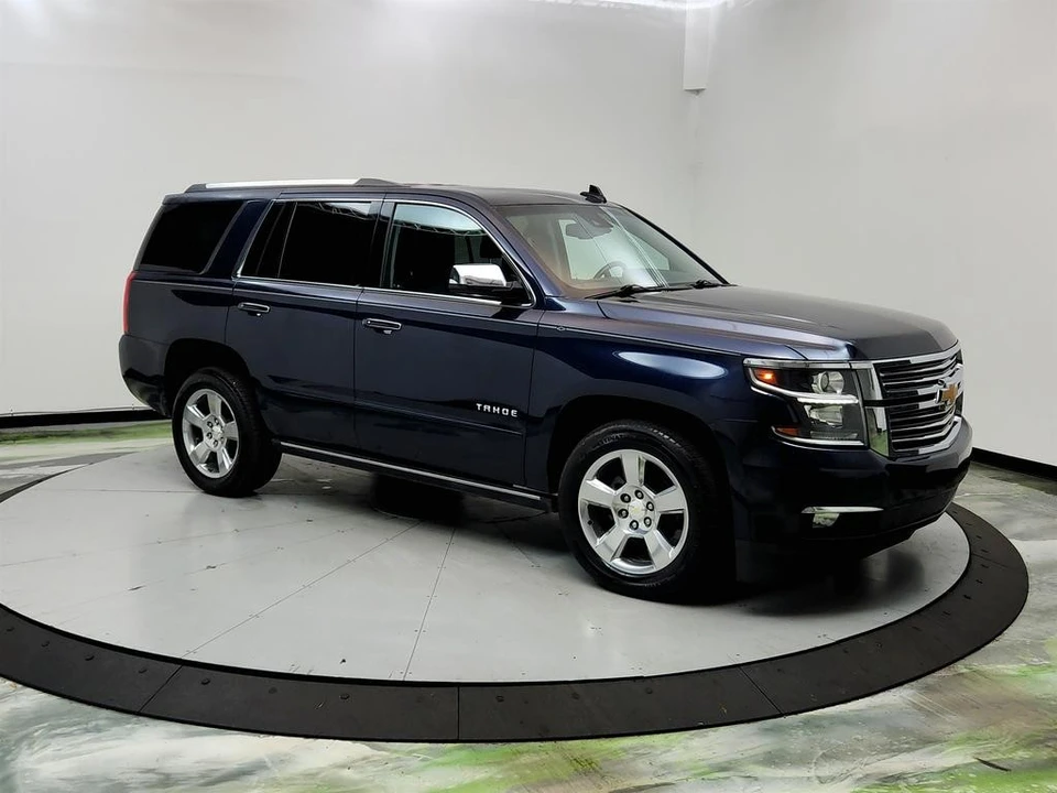 2018 Chevrolet Tahoe 4th Gen - Image 3 of 21