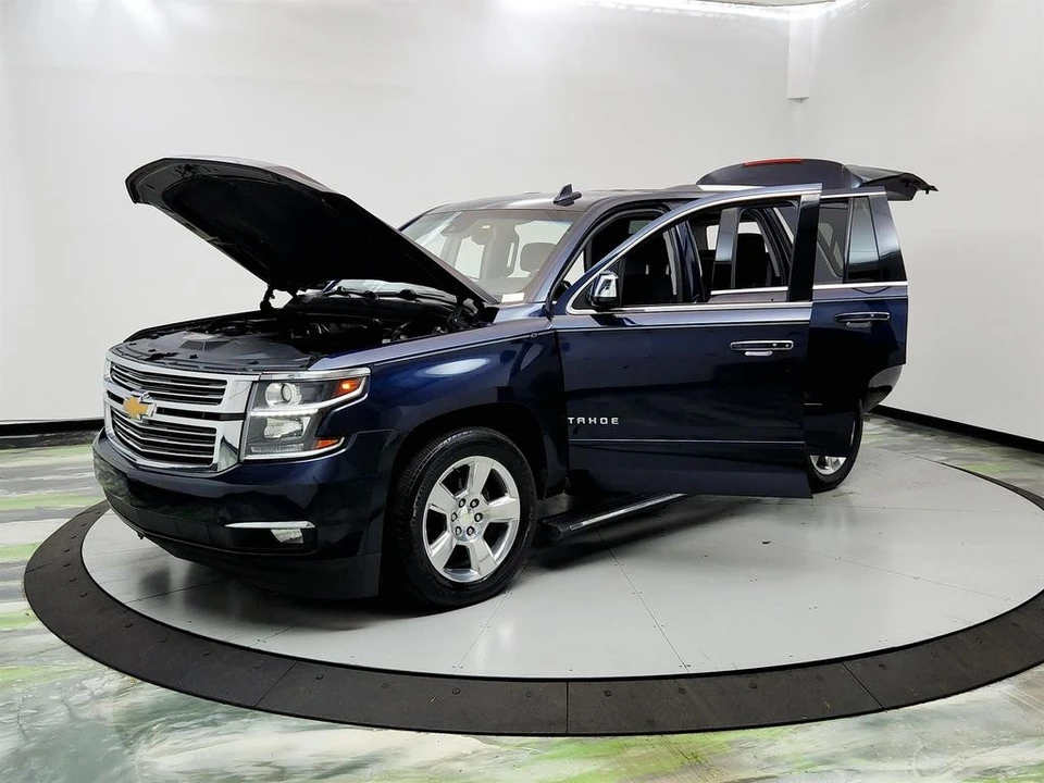 2018 Chevrolet Tahoe 4th Gen - Image 9 of 21
