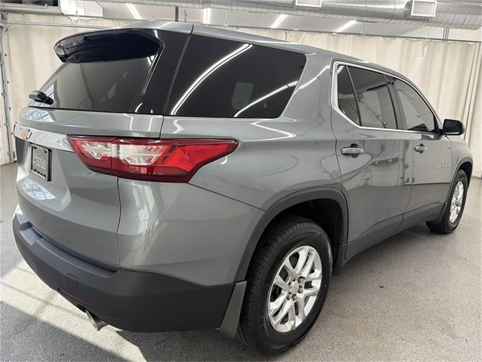2018 Chevrolet Traverse - Image 5 of 17