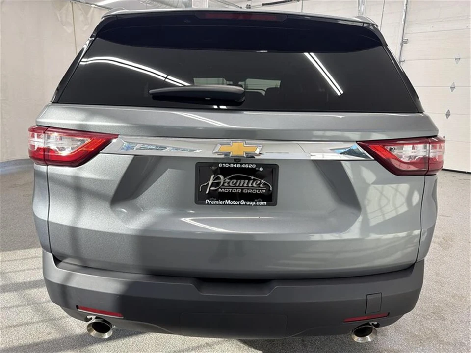 2018 Chevrolet Traverse - Image 6 of 17