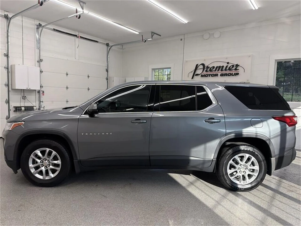 2018 Chevrolet Traverse - Image 8 of 17