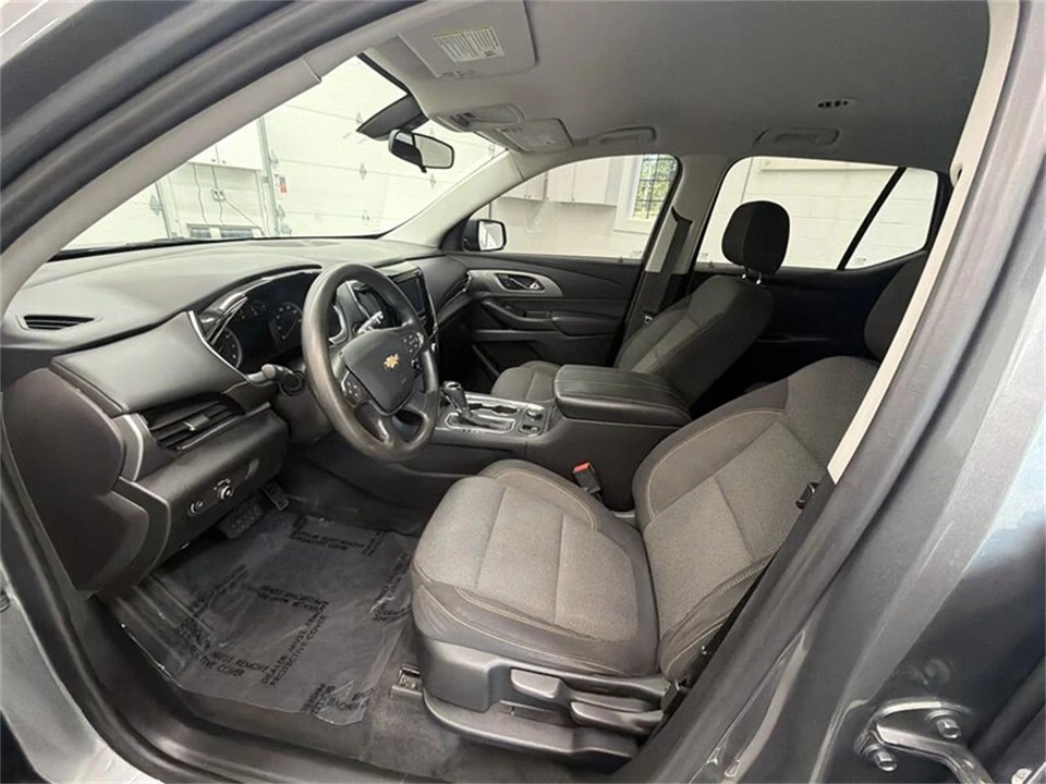 2018 Chevrolet Traverse - Image 10 of 17