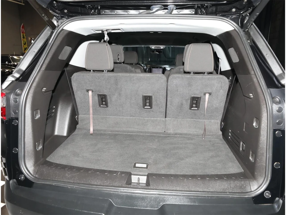 2018 Chevrolet Traverse - Image 5 of 31
