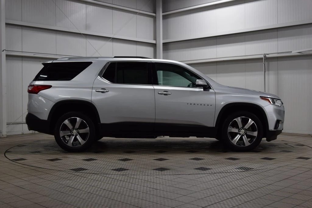 2018 Chevrolet Traverse - Image 9 of 12