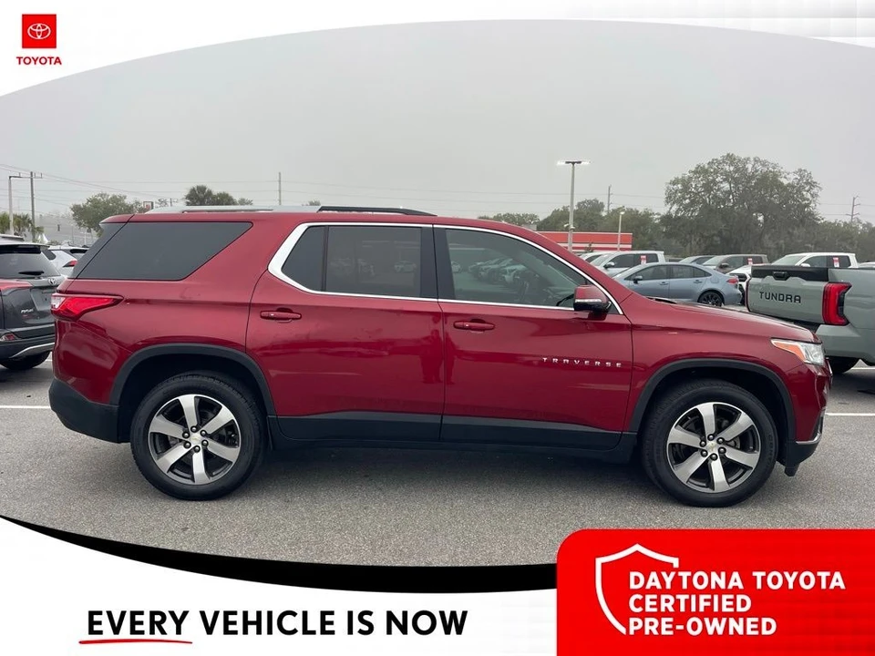 2018 Chevrolet Traverse - Image 2 of 10