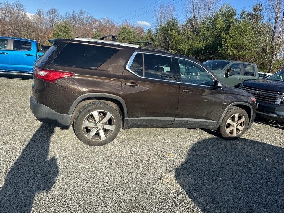 2018 Chevrolet Traverse - Image 8 of 12