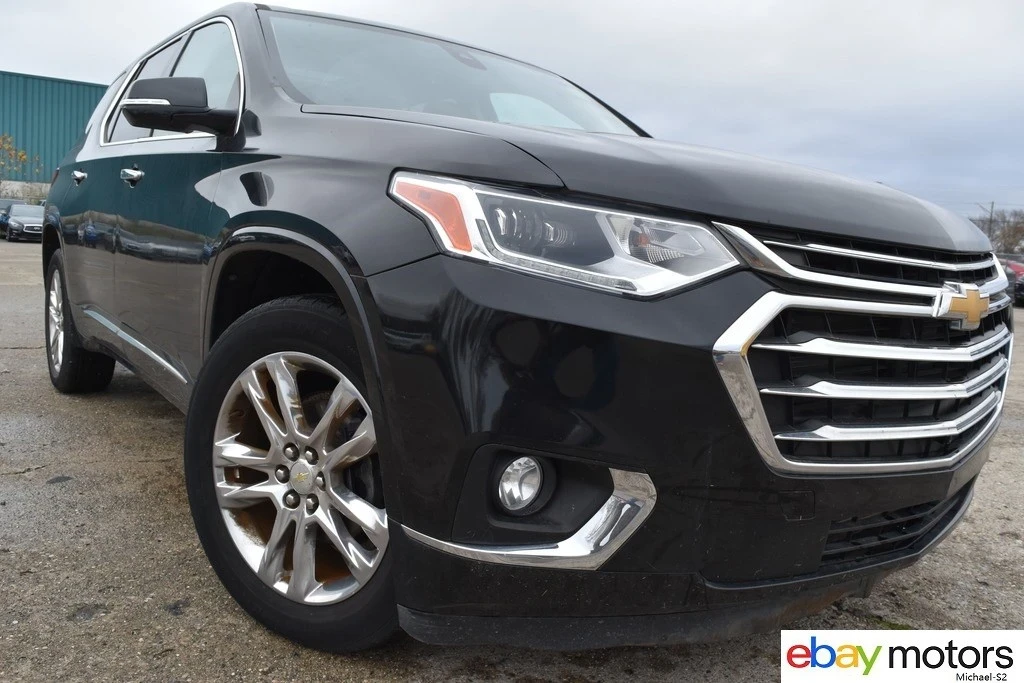 2018 Chevrolet Traverse - Image 2 of 24