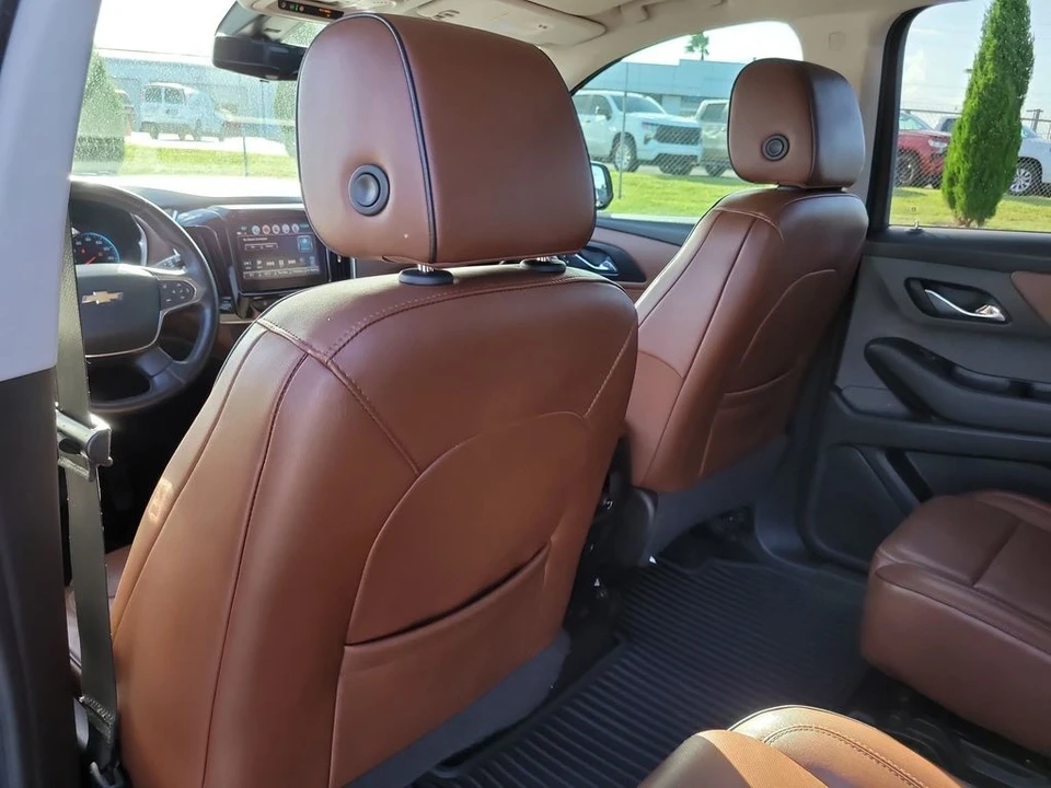2018 Chevrolet Traverse - Image 10 of 12