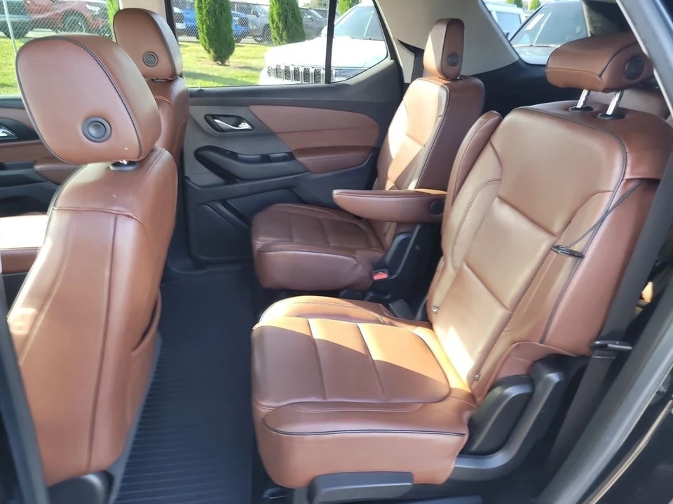 2018 Chevrolet Traverse - Image 11 of 12