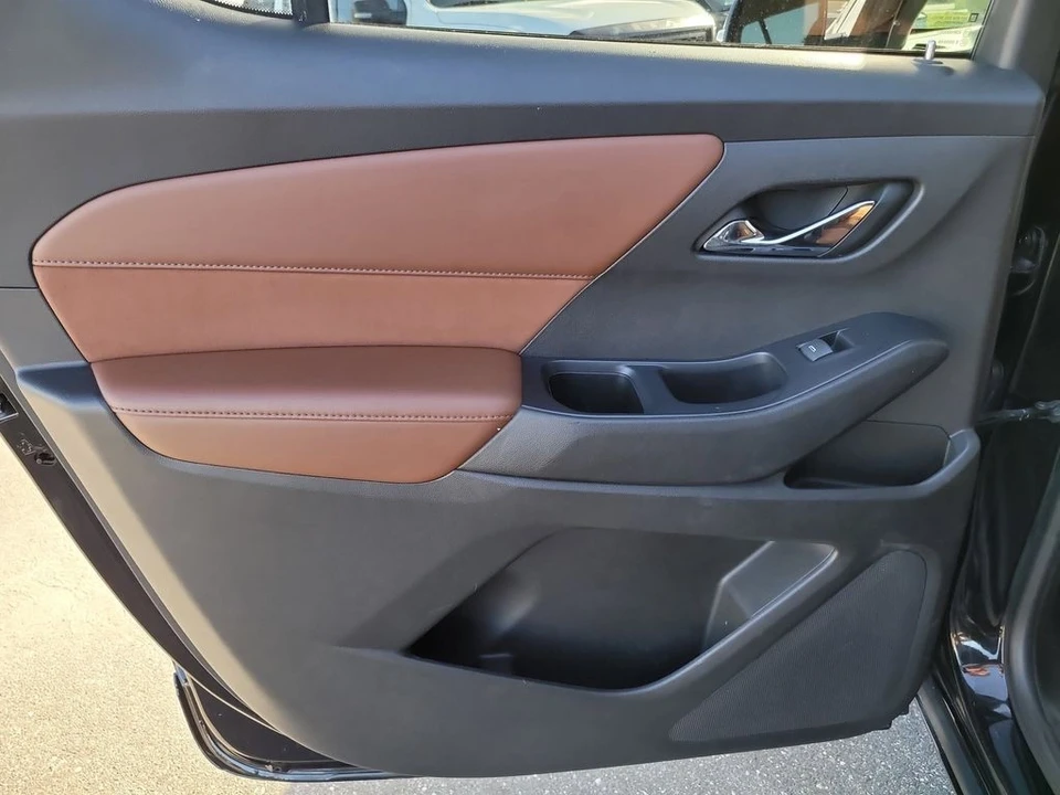 2018 Chevrolet Traverse - Image 9 of 12