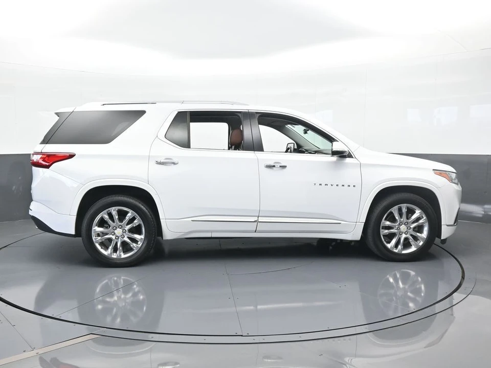 2018 Chevrolet Traverse - Image 7 of 12