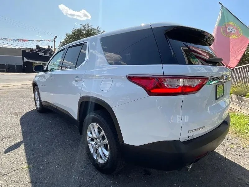 2018 Chevrolet Traverse - Image 7 of 12