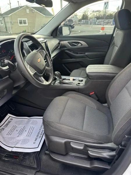 2018 Chevrolet Traverse - Image 9 of 12
