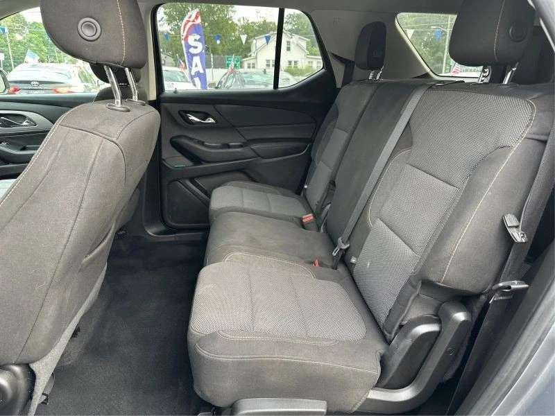 2018 Chevrolet Traverse - Image 10 of 12
