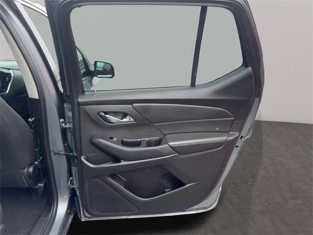 2018 Chevrolet Traverse - Image 18 of 21