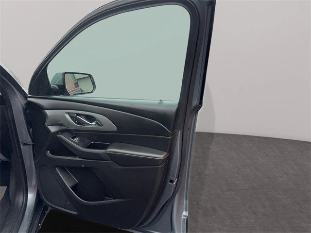 2018 Chevrolet Traverse - Image 16 of 21