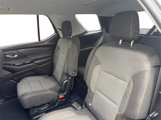 2018 Chevrolet Traverse - Image 14 of 21