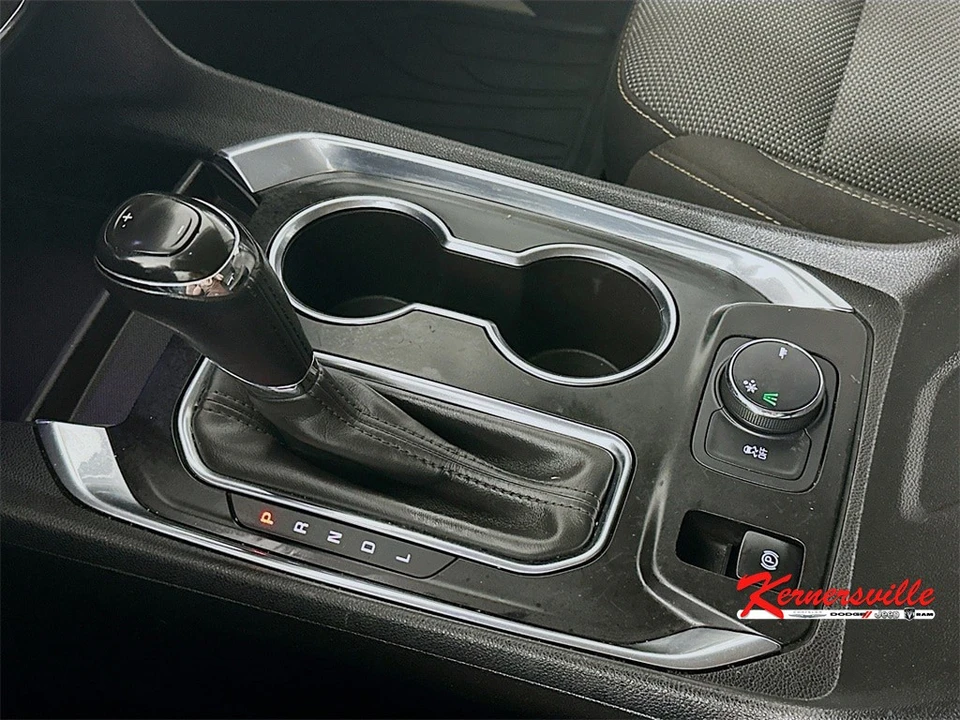 2018 Chevrolet Traverse - Image 16 of 21