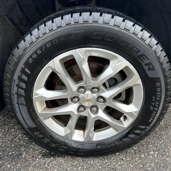2018 Chevrolet Traverse - Image 11 of 12