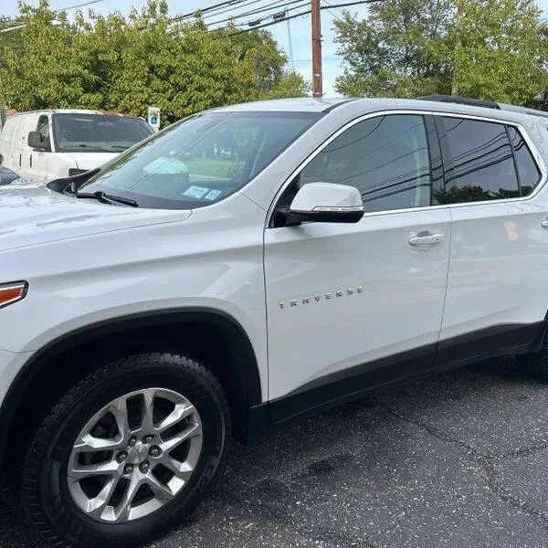 2018 Chevrolet Traverse - Image 2 of 12
