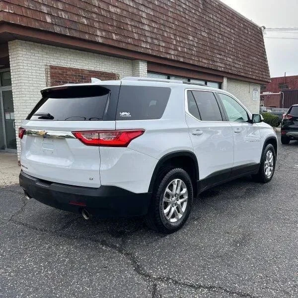 2018 Chevrolet Traverse - Image 6 of 12