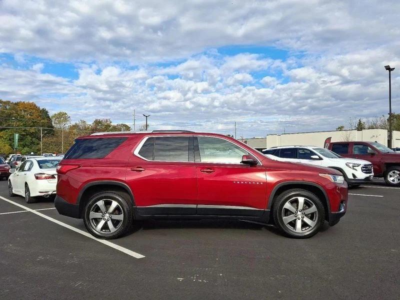 2018 Chevrolet Traverse - Image 7 of 12