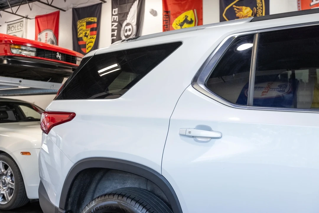 2018 Chevrolet Traverse - Image 17 of 21