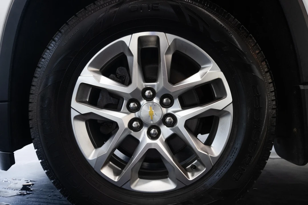 2018 Chevrolet Traverse - Image 5 of 21