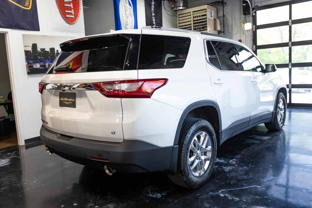 2018 Chevrolet Traverse - Image 15 of 21