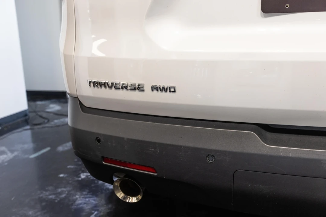 2018 Chevrolet Traverse - Image 13 of 21
