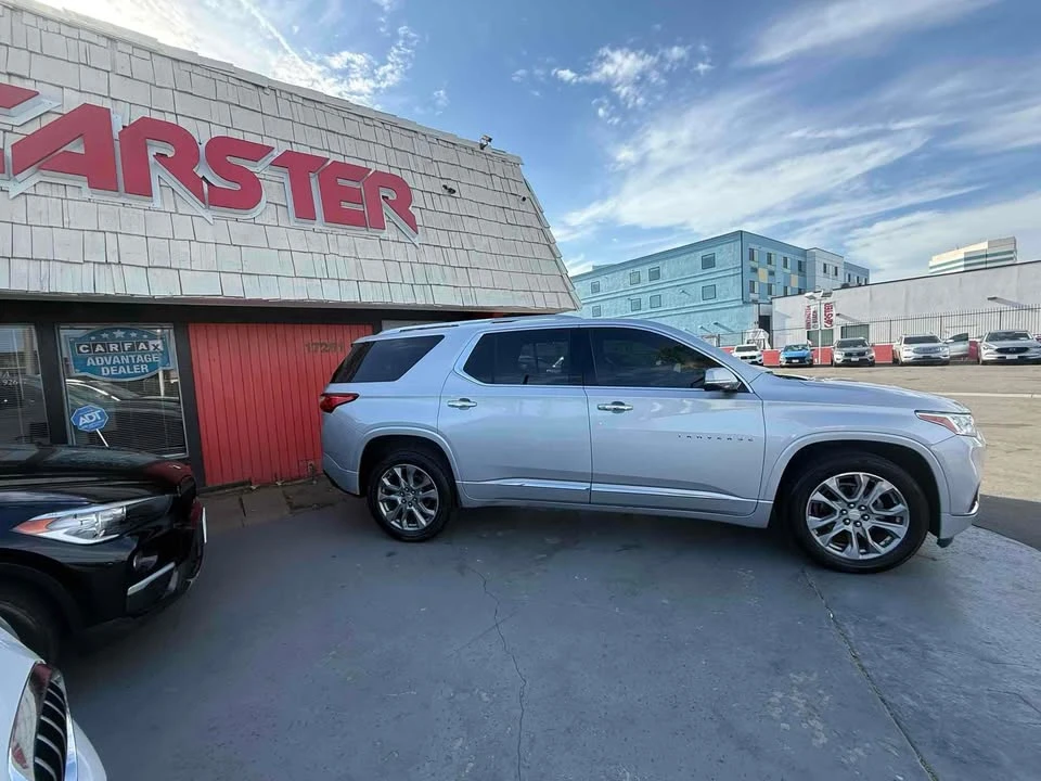 2018 Chevrolet Traverse - Image 2 of 20