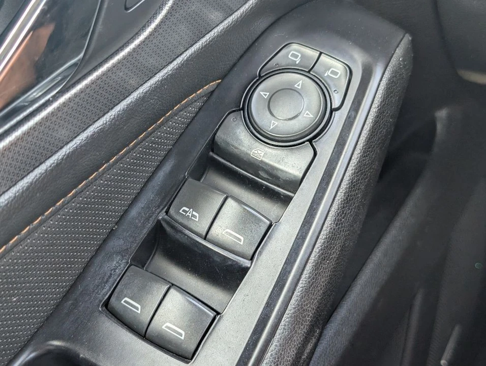 2018 Chevrolet Traverse - Image 12 of 21