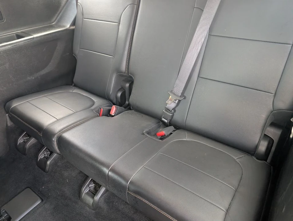 2018 Chevrolet Traverse - Image 11 of 21