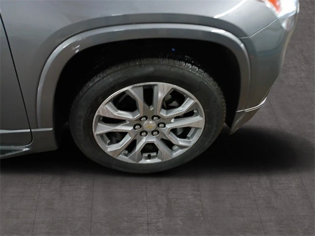 2018 Chevrolet Traverse - Image 10 of 12