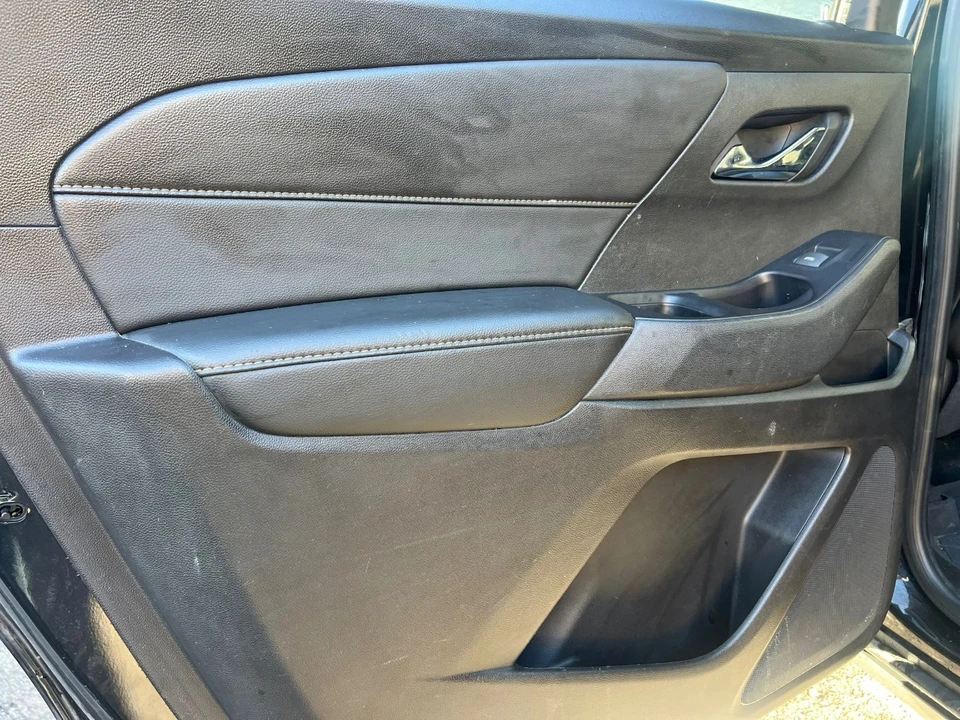 2018 Chevrolet Traverse - Image 15 of 21