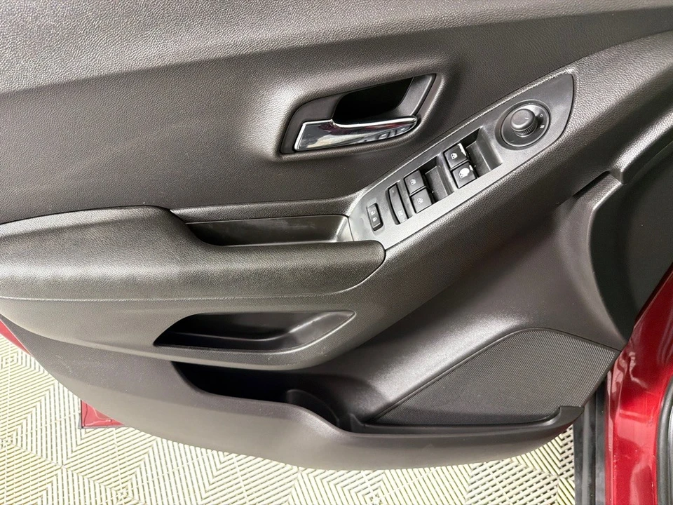2018 Chevrolet Trax - Image 11 of 12