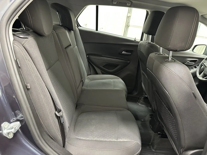 2018 Chevrolet Trax - Image 16 of 21